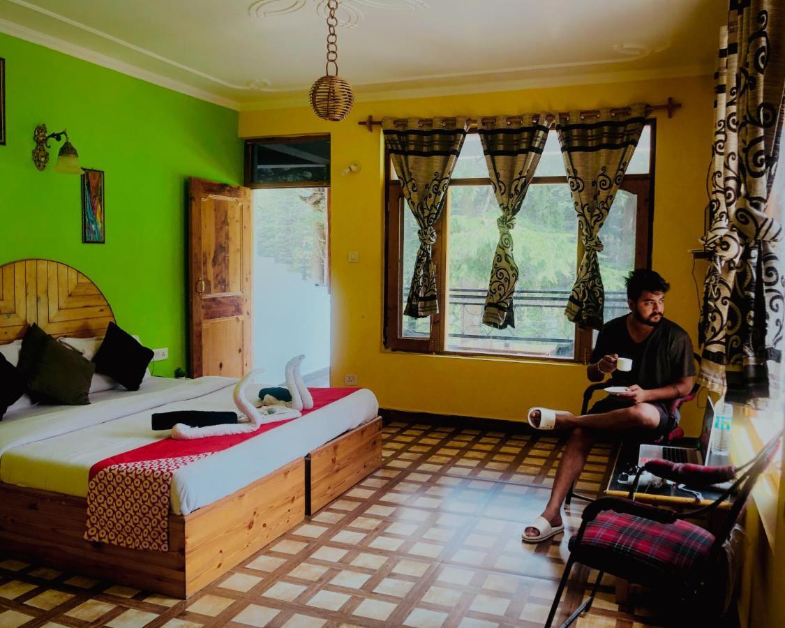 The Brooks, Manali Bed & Breakfast Exterior photo